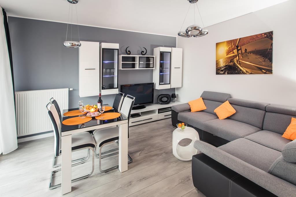 Holidays Home Apartamenty Chmielna Gdańsk Exterior foto